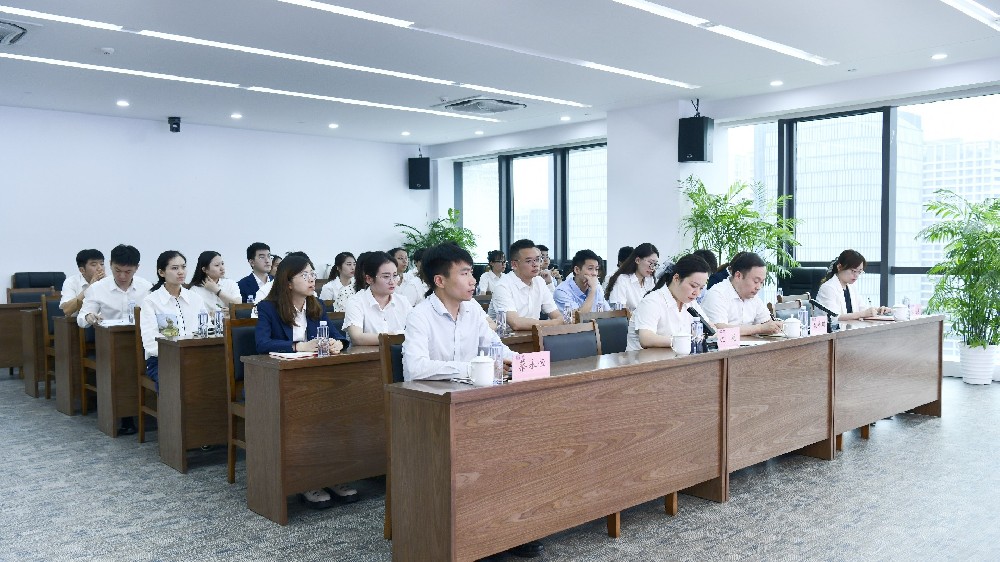 道德講堂 | 弘揚(yáng)新時(shí)代航海精神，爭(zhēng)當(dāng)向海圖強(qiáng)奮楫者！