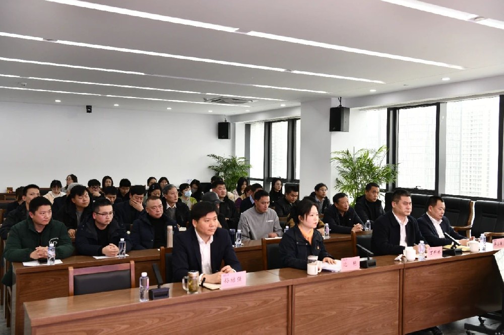 從“心”出發(fā)！江蘇遠洋“奮楫遠洋大學堂”開講啦！