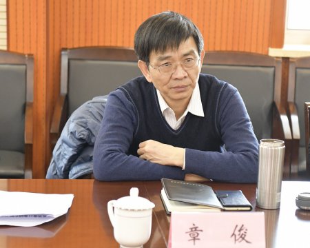 省港口集團對我司進行節(jié)前安全工作檢查并對困難職工慰問