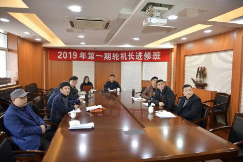 以案學(xué)法，促進(jìn)船舶廉潔建設(shè)