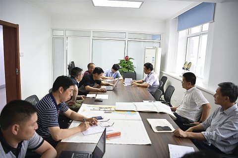 公司舉行2019年船岸聯(lián)合演習(xí)