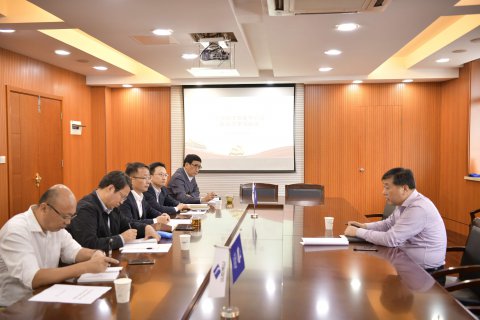 江蘇遠(yuǎn)洋召開黨委中心組（擴(kuò)大）學(xué)習(xí)會(huì)議