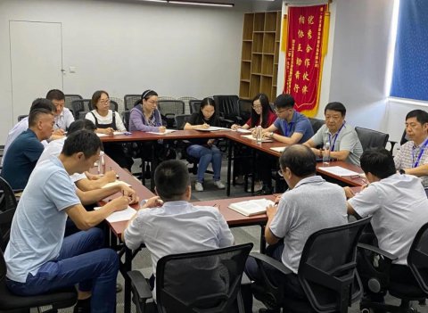 江蘇遠洋安全總監(jiān)駱成華赴通海、新世紀開展相關方安全管理主題宣貫